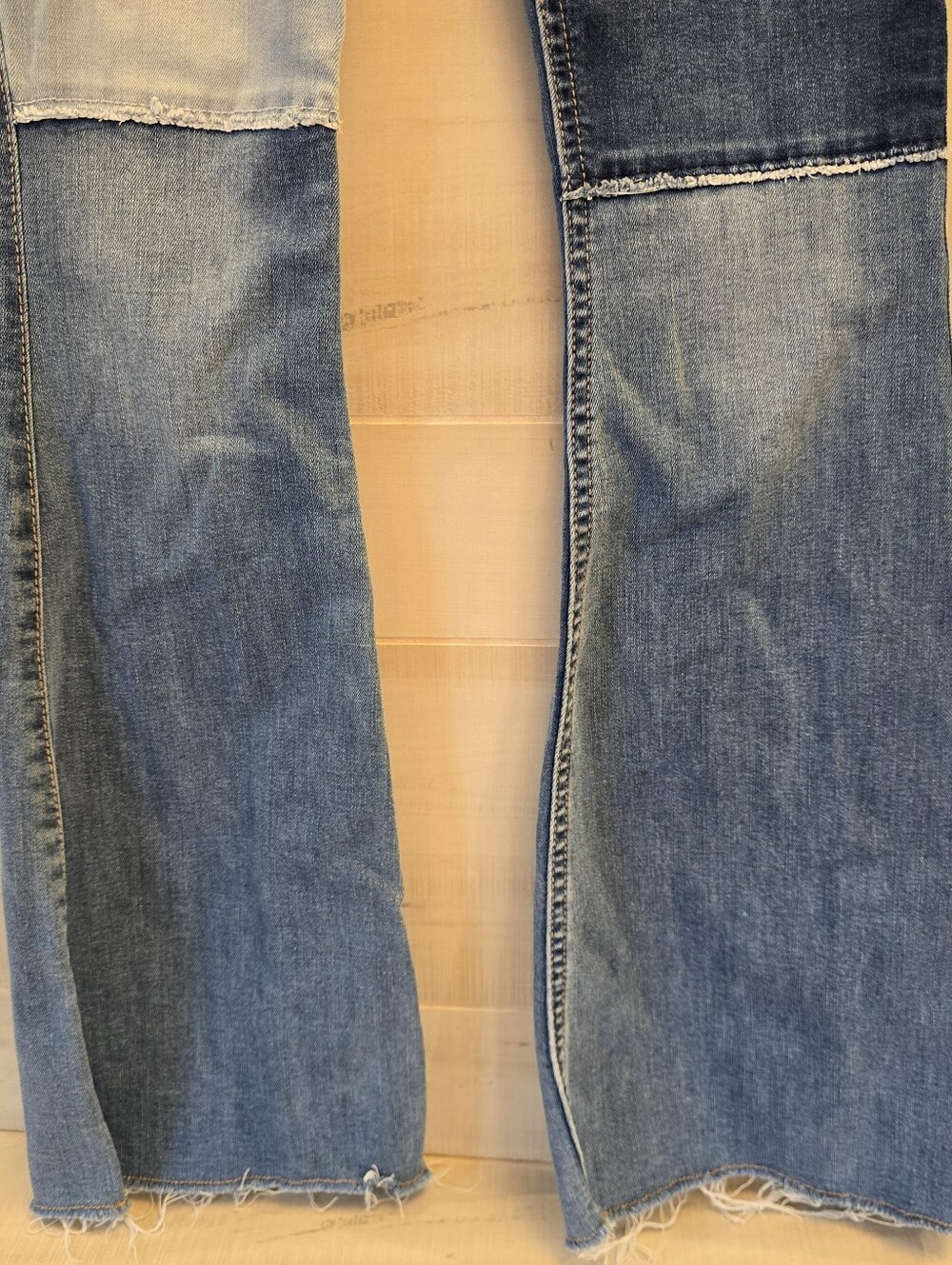 {3R/ 26W 31L} Hollister High Rise Flare Y2K Patchwork Stretchy Jeans - Picture 6 of 16